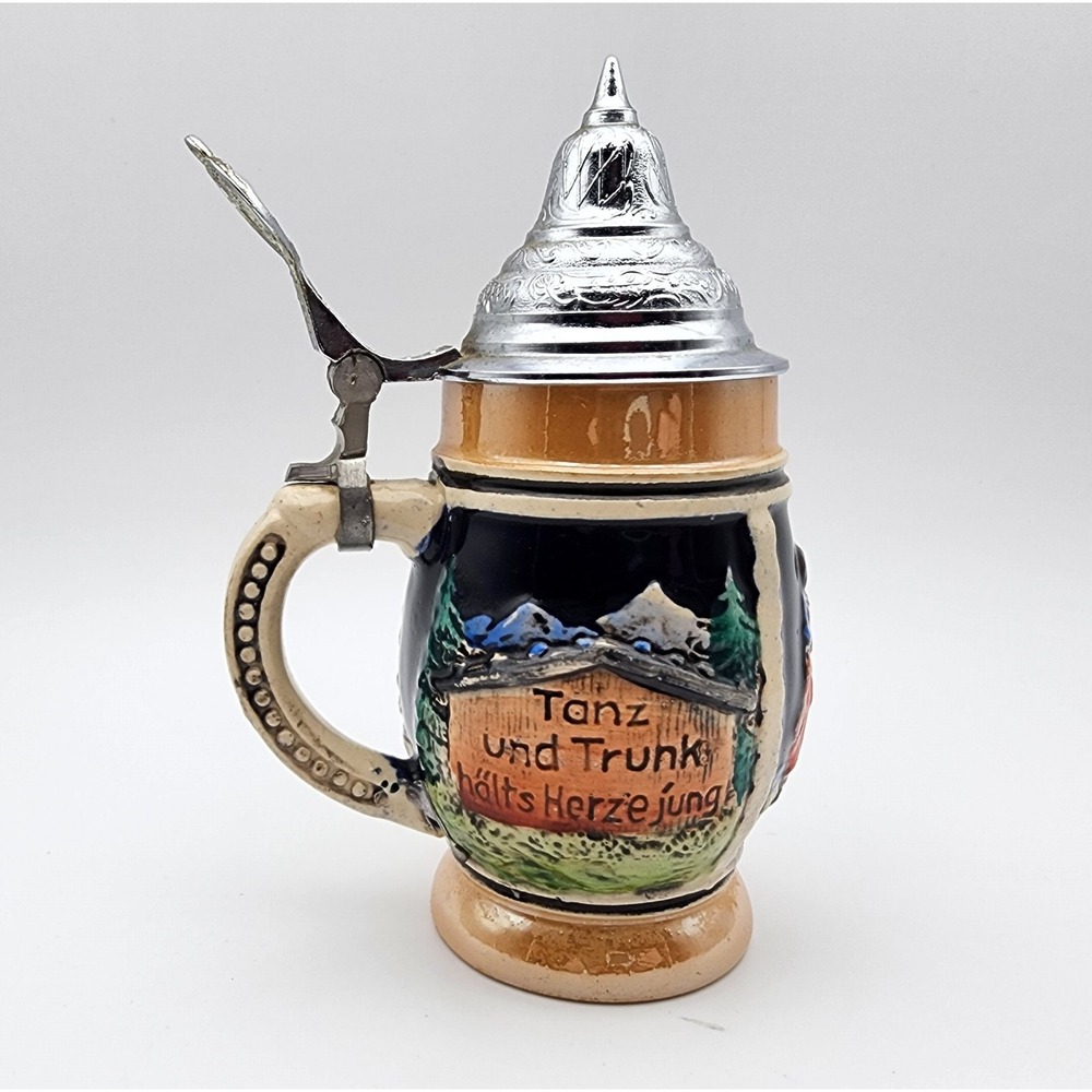 Vintage German Beer‎ Stein With Pewter Lid. 7" Tall Ceramic Munich